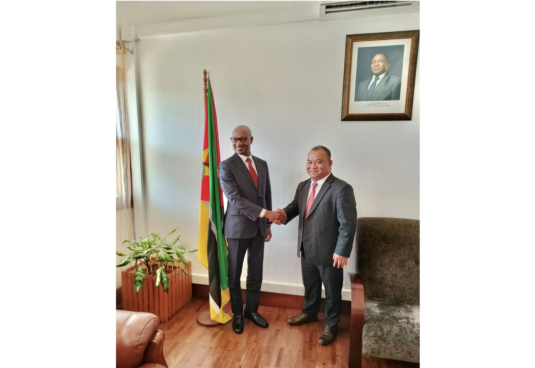 With H.E. Mr. Mateus Magala, Minister of Transport and Communications (4 June 2024)
